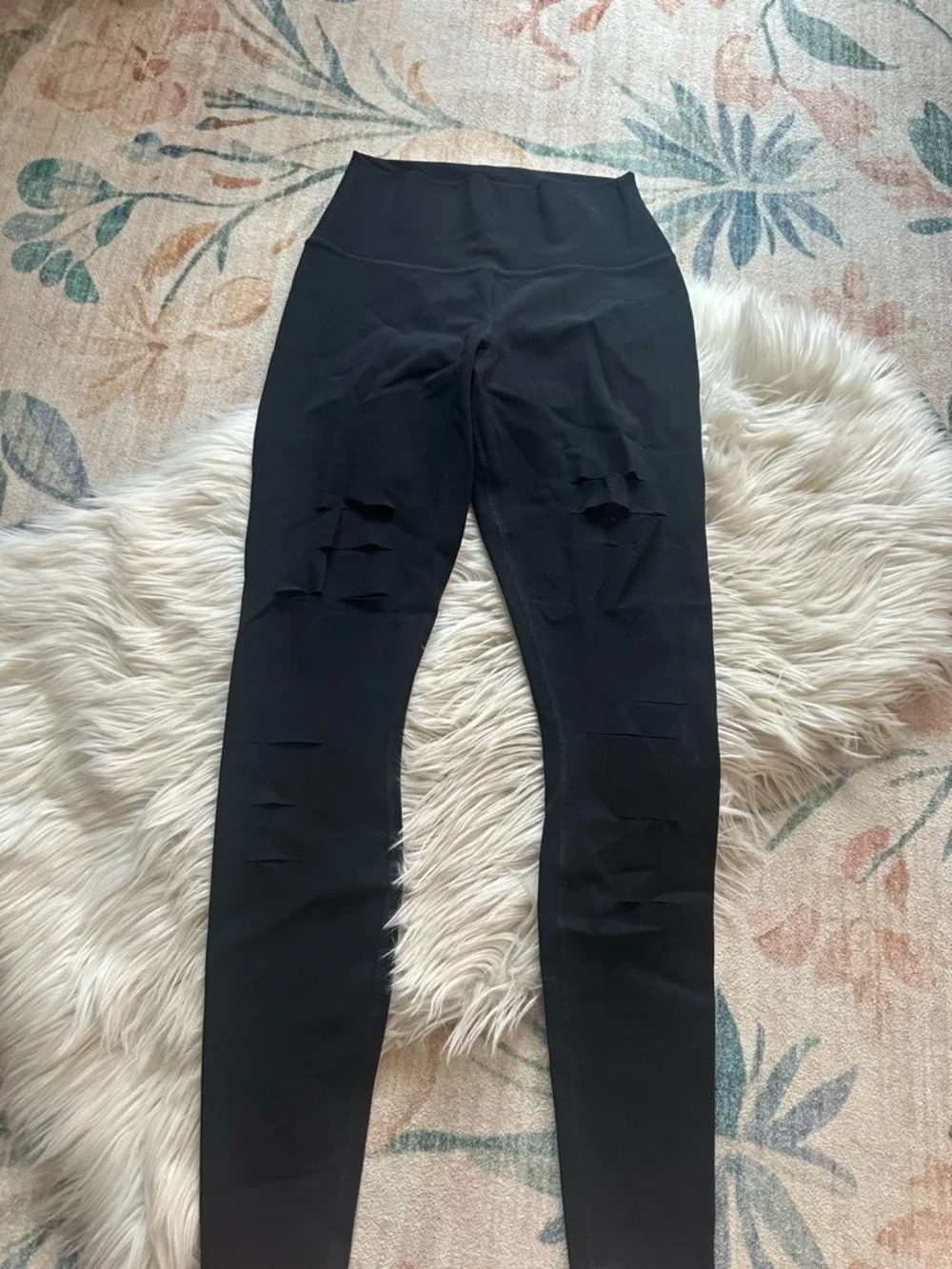 ALO Black Ripped Warrior Leggings
